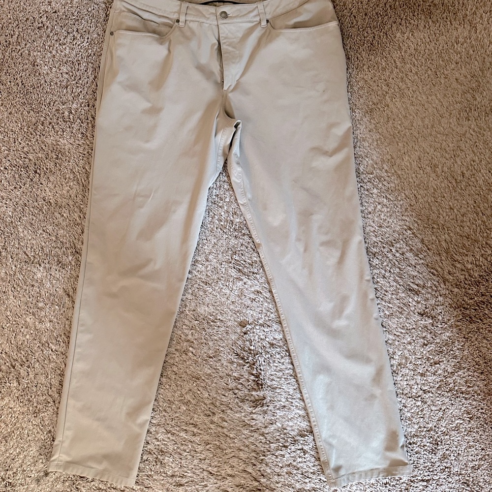 Lululemon ABC pants 36X34 smoke free home